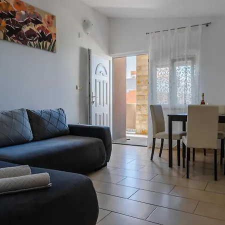 Apartment With A Parking Space - 23025
