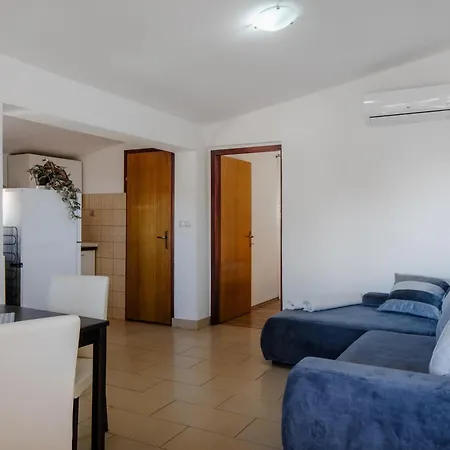 With Parking Space - 23025 Apartment *